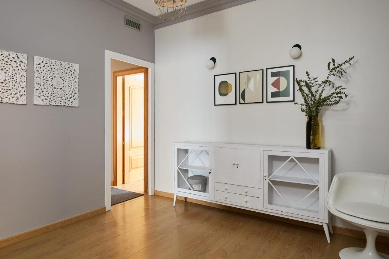 Casa Cosi - Casanova 5 Appartement Barcelona Buitenkant foto